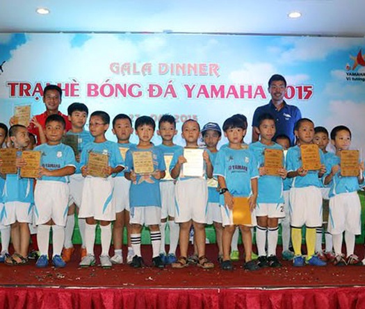 Lễ bế mạc và đêm Gala Dinner trại hè bóng đá Yamaha 2015 tại Vinh