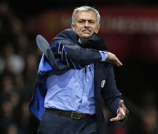 Mourinho xuất phát tệ nhất trong sự nghiệp