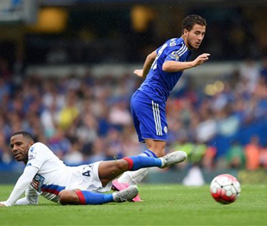 Chelsea 1-2 Crystal Palace: Chén đắng cho Mourinho