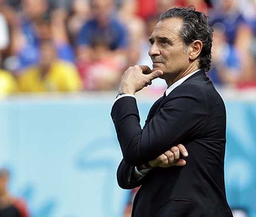 Cesare Prandelli: Azzurri không có tương lai!
