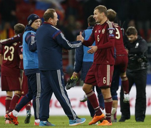 Vòng loại Euro 2016: Thêm Nga và Slovakia ghi danh