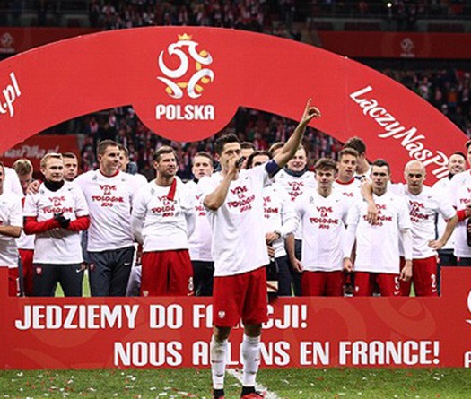 Robert Lewandowski: Kẻ giữ nghệ thuật “ăn cắp trứng gà”