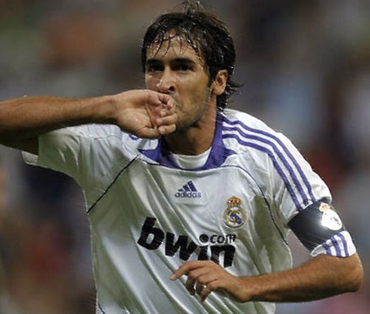 Raul Gonzalez – Tạm biệt ‘chúa nhẫn’