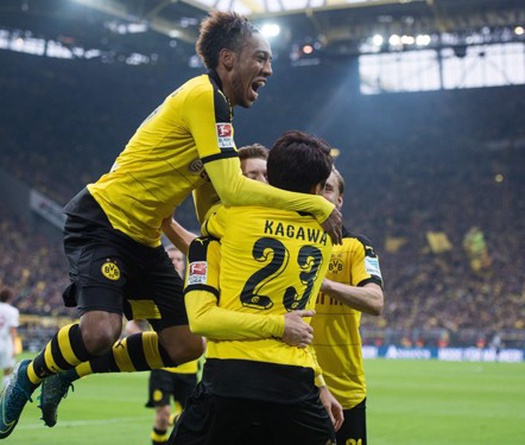 Vòng 10 Bundesliga: Bayern, Dortmund rủ nhau đại thắng 