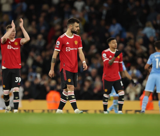 MU bẽ mặt với thống kê tệ hại trong 10 phút cuối thua Man City