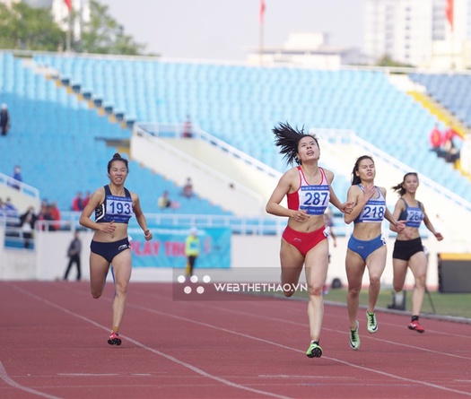 Giải điền kinh trong nhà châu Á 2023: Việt Nam cử 4 “hảo thủ”, đối thủ kỵ giơ của Tú Chinh lại rút