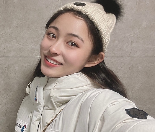Nữ hoàng Karate Trung Quốc tại Olympic: Gong Li đẹp như "thần tiên tỷ tỷ"