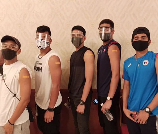 Bóng chuyền Philippines tiêm vaccine phòng COVID-19 hướng tới SEA Games 31