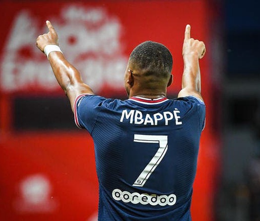 PSG phải chấp nhận bán Mbappe, một CLB Anh vào cuộc