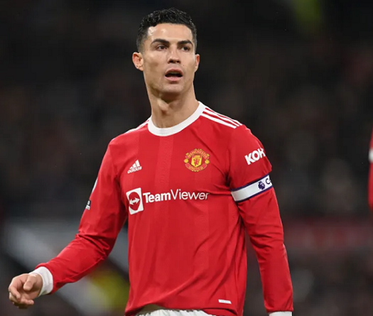 Đồng đội ở MU sợ Ronaldo “tham công tiếc việc”