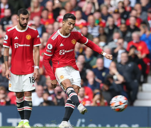 Ronaldo và Fernandes bị chấm điểm thấp nhất khi MU thua Aston Villa