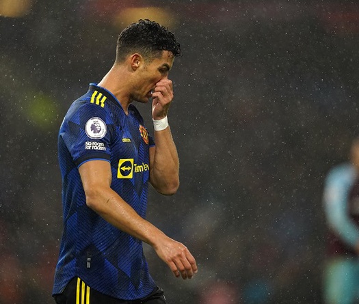 Ronaldo trải qua bao nhiêu trận không ghi bàn cho MU?