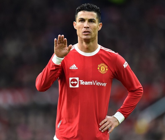 Hé lộ hình ảnh Ronaldo mặc áo đấu mùa tới của MU