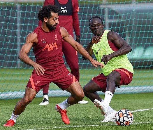 Liverpool gia hạn hợp đồng cho 6 ngôi sao nhưng không có Firmino