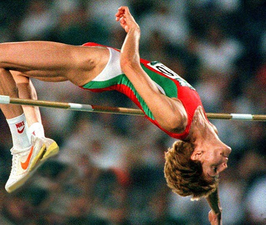 Những kỷ lục thế giới điền kinh khó phá nhất (Kỳ 3): Cú nhảy 2.09m thách thức 35 năm