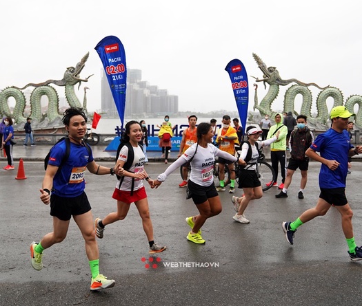 5000 VĐV dự Giải chạy bán marathon Tây Hồ 2023, 1000 suất chạy trẻ em miễn phí