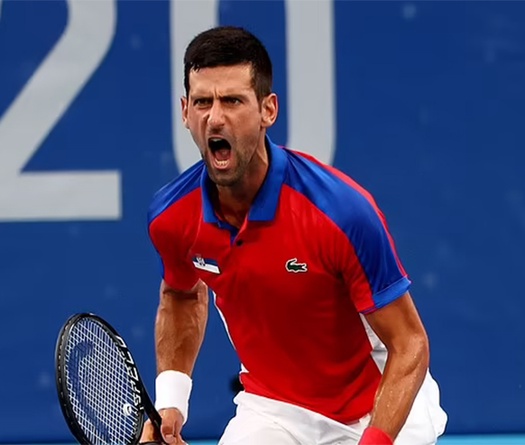 Kết quả tennis Olympic mới nhất: Djokovic gần hơn tới Golden Slam, Osaka thắng nhờ giao bóng