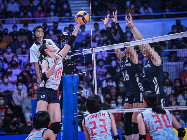 Siêu sao Li Yingying ghi 27 điểm, bóng chuyền nữ Trung Quốc vẫn bất lực trước Nhật Bản