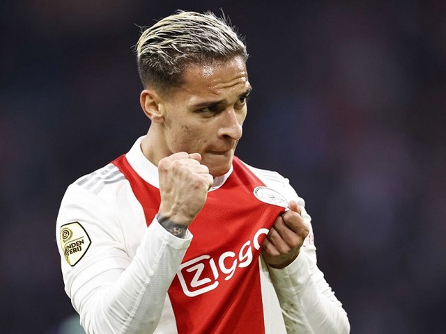 MU chuẩn bị chốt bản hợp đồng đầu tiên trong mùa hè