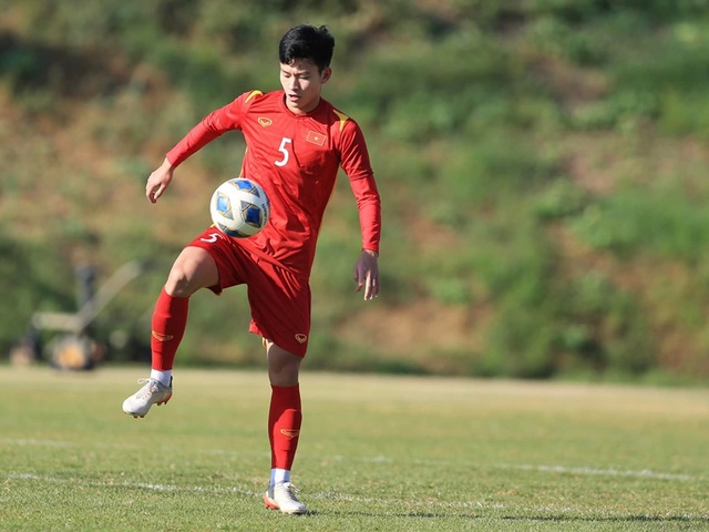 Phan Tuấn Tài trở lại Viettel, có cơ hội đá V.League 2022