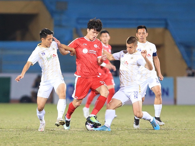 Đỗ Hùng Dũng chỉ ra nguyên nhân khiến hàng công CLB Hà Nội gây thất vọng