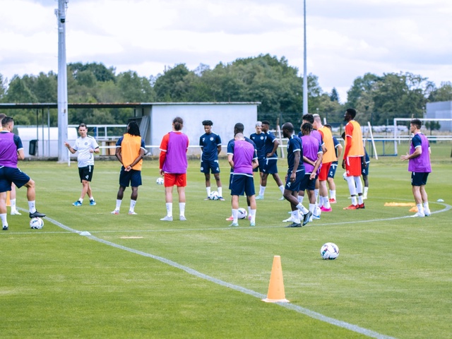 Lịch thi đấu giao hữu Pau FC 2022: Quang Hải ra mắt ở trận gặp Landes?