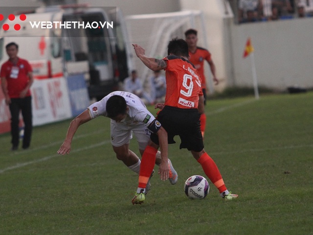 Bị người “anh em” Đà Nẵng bắn hạ, CLB Hà Nội thua trận đầu tiên ở V.League 2022