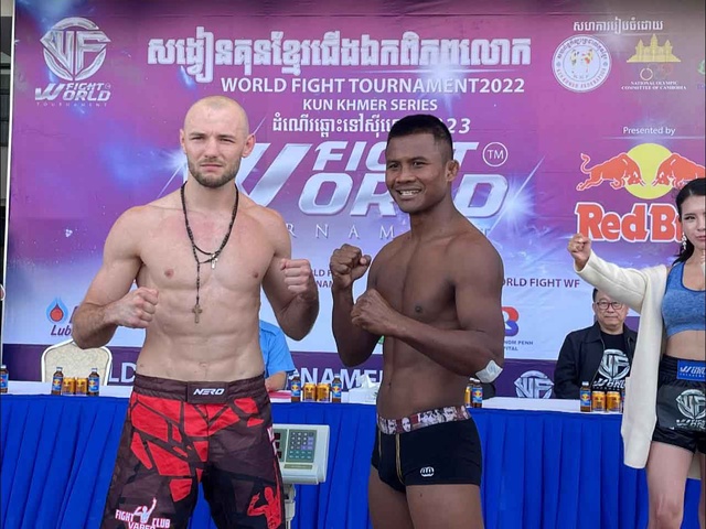 Buakaw tuổi 40: Cắt 9kg, tái xuất sàn võ Campuchia sau 3 năm vắng bóng 