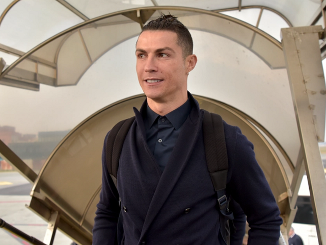Ronaldo khiến kế hoạch du đấu trước mùa giải của MU hỗn loạn
