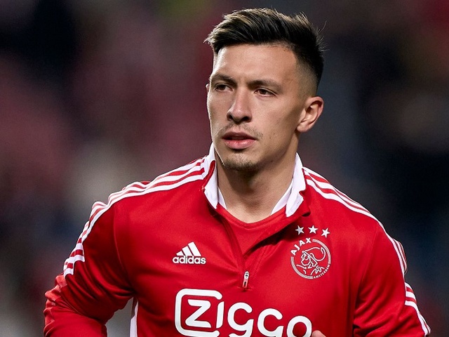 Lisandro Martinez: “Bộ não” trên sân khiến cả MU và Arsenal thèm muốn