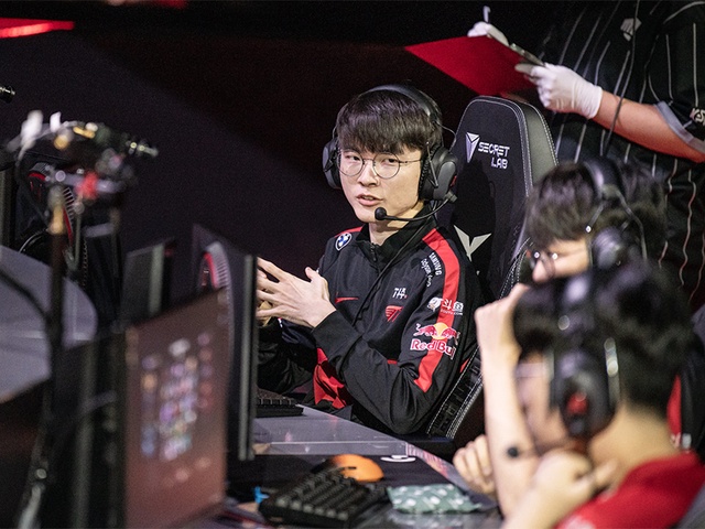 Faker chinh phục kỷ lục chưa từng có trong lịch sử LCK