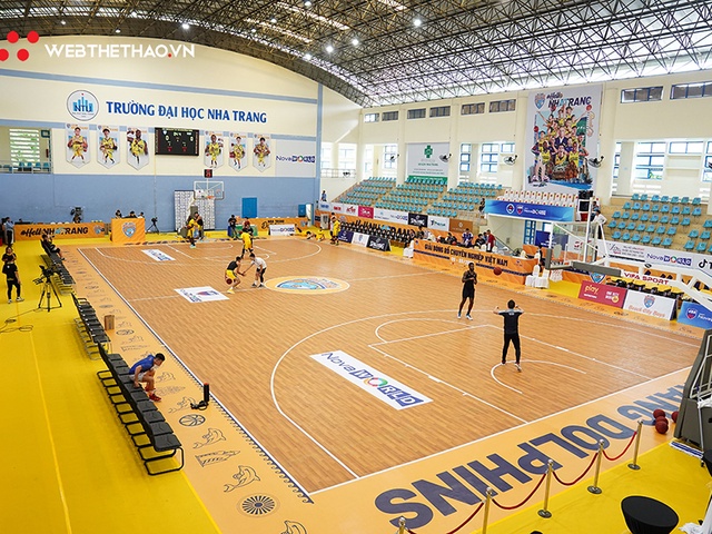 Nhà thi đấu đại học Nha Trang lột xác, chào đón Dolphins và VBA 2022