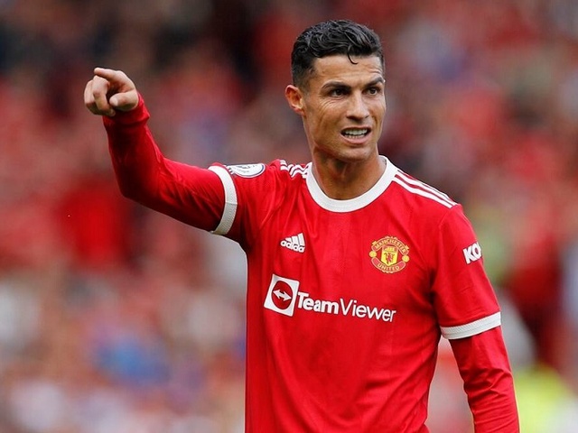 Ronaldo nhận đề nghị kếch xù từ đội bóng Saudi Arabia