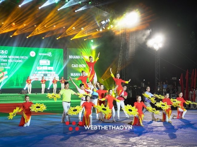 Khai mạc giải Marathon Quốc tế Vietcombank Mekong Delta 2022 và Đại hội TDTT tỉnh Hậu Giang
