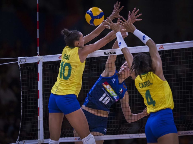 Hạ đẹp Brazil, bóng chuyền nữ Ý đăng quang chức vô địch VNL 2022
