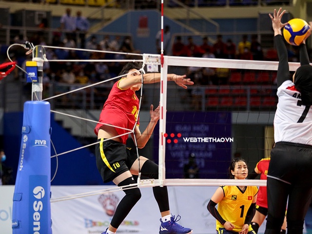 Đội tuyển bóng chuyền nữ tập huấn tại Thái Lan chuẩn bị cho AVC Cup 2022