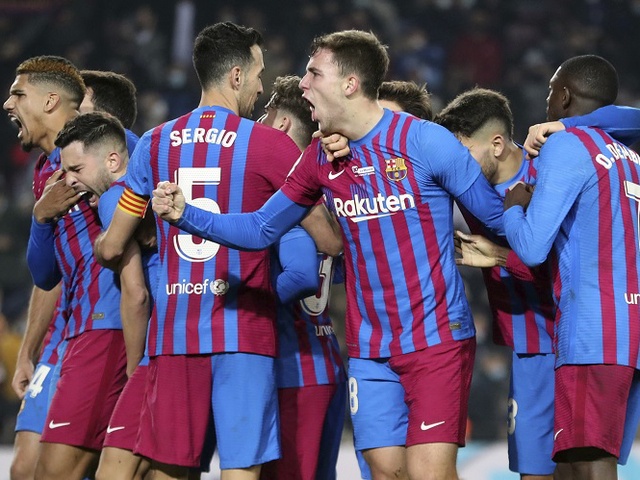 Real Madrid và Barca trong số 5 CLB lớn tham dự giải Soccer Champions Tour