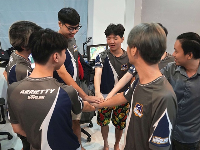 Team Whales thưởng nóng tuyển thủ hàng chục triệu sau khi đánh bại SBTC Esports