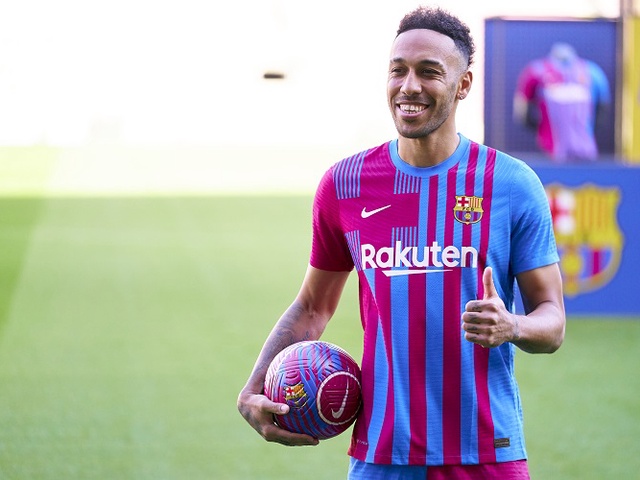 Tại sao Arsenal vẫn “ăn mừng” việc Aubameyang chấm dứt hợp đồng?
