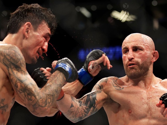 Alexander Volkanovski muốn làm phương án dự bị cho trận Oliveira vs Makhachev