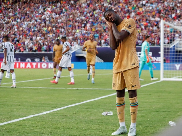 Dembele độc diễn như Messi, liên tiếp lập siêu phẩm cho Barca