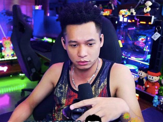 Độ Mixi khuyên fan hâm mộ không nên theo đuổi con đường streamer