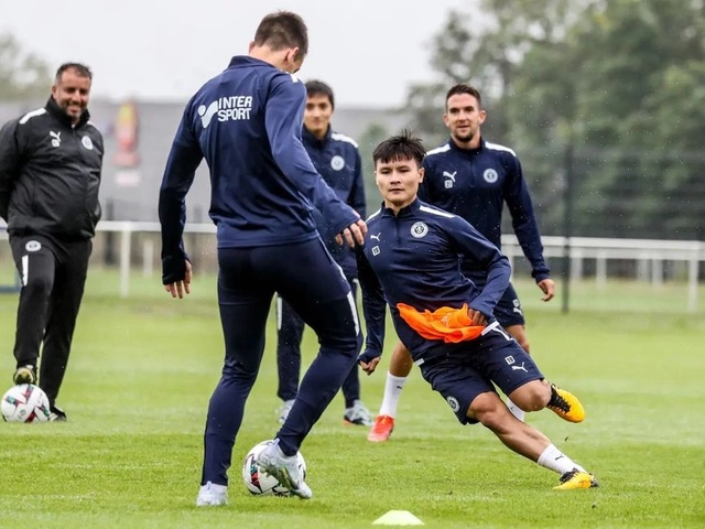 Quang Hải đã hiểu chiến thuật ở Pau FC, chưa bắt kịp tốc độ bóng đá châu Âu