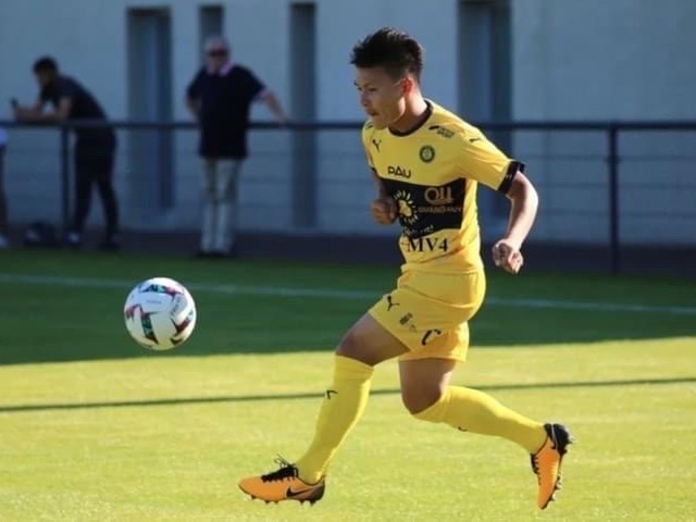 Vì sao thua đậm nhất, Pau FC cùng Quang Hải không xếp cuối Ligue 2?