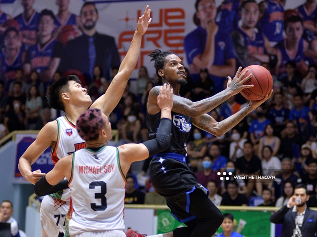 Toàn đội ghi điểm ấn tượng, Hanoi Buffaloes ngắt mạch bất bại của Danang Dragons