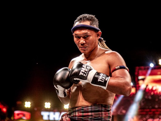 Saenchai theo chân Buakaw gia nhập sàn Boxing tay trần BKFC