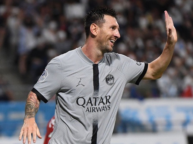 Messi ghi bàn kiểu “xe đạp chổng ngược” cho PSG gây phấn khích