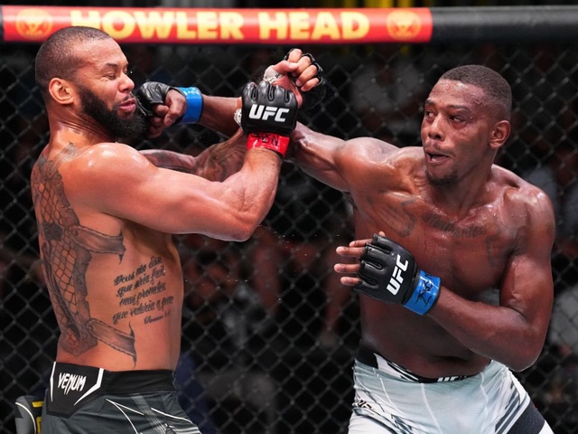 Higlights UFC Vegas 59: Cơn mưa kết liễu đánh dấu kỉ lục mới của giải