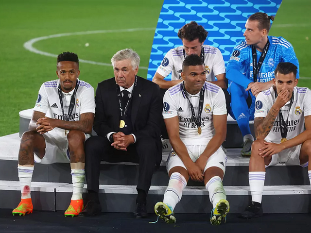 Ancelotti vượt qua Guardiola để trở thành vua Siêu Cúp