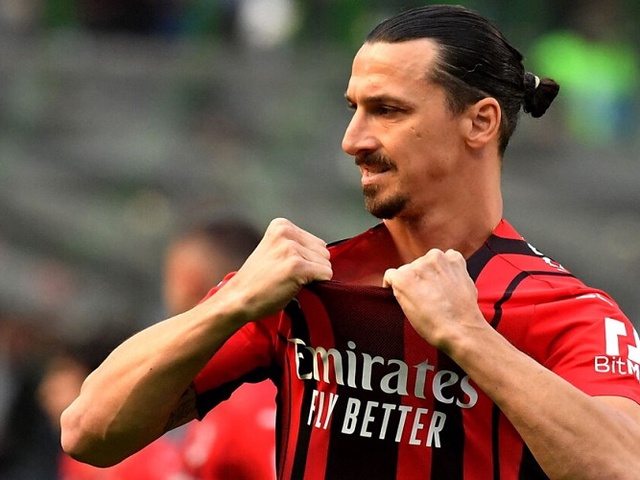 Ibrahimovic đưa hai con trai đến chơi cho AC Milan
